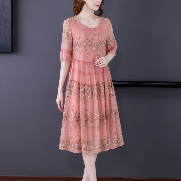 Pink floral dress with embroidery, sequins, and ruffled vintage style - Image 3