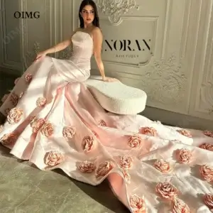 Gothic Pink Strapless Mermaid Prom Dress With Flowers 2025 Design